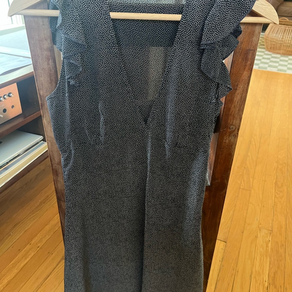 A Classy Chic Boutique Black and White Midi Dress